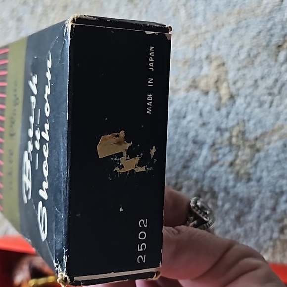 Vintage Horse Head Brush and Shoehorn Set, in original Box. Made in Japan - Picture 4 of 5